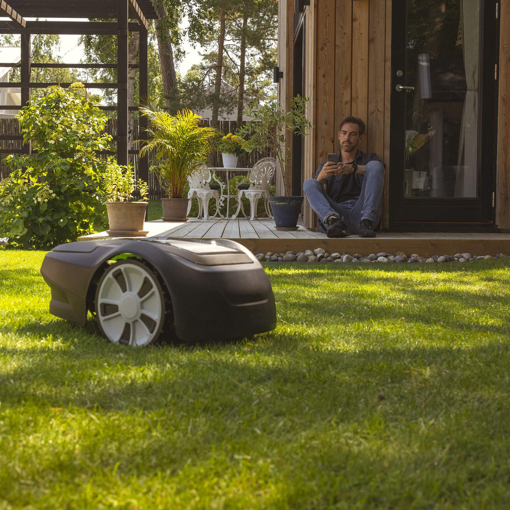 Optimow®4 Robotic Lawn Mower
