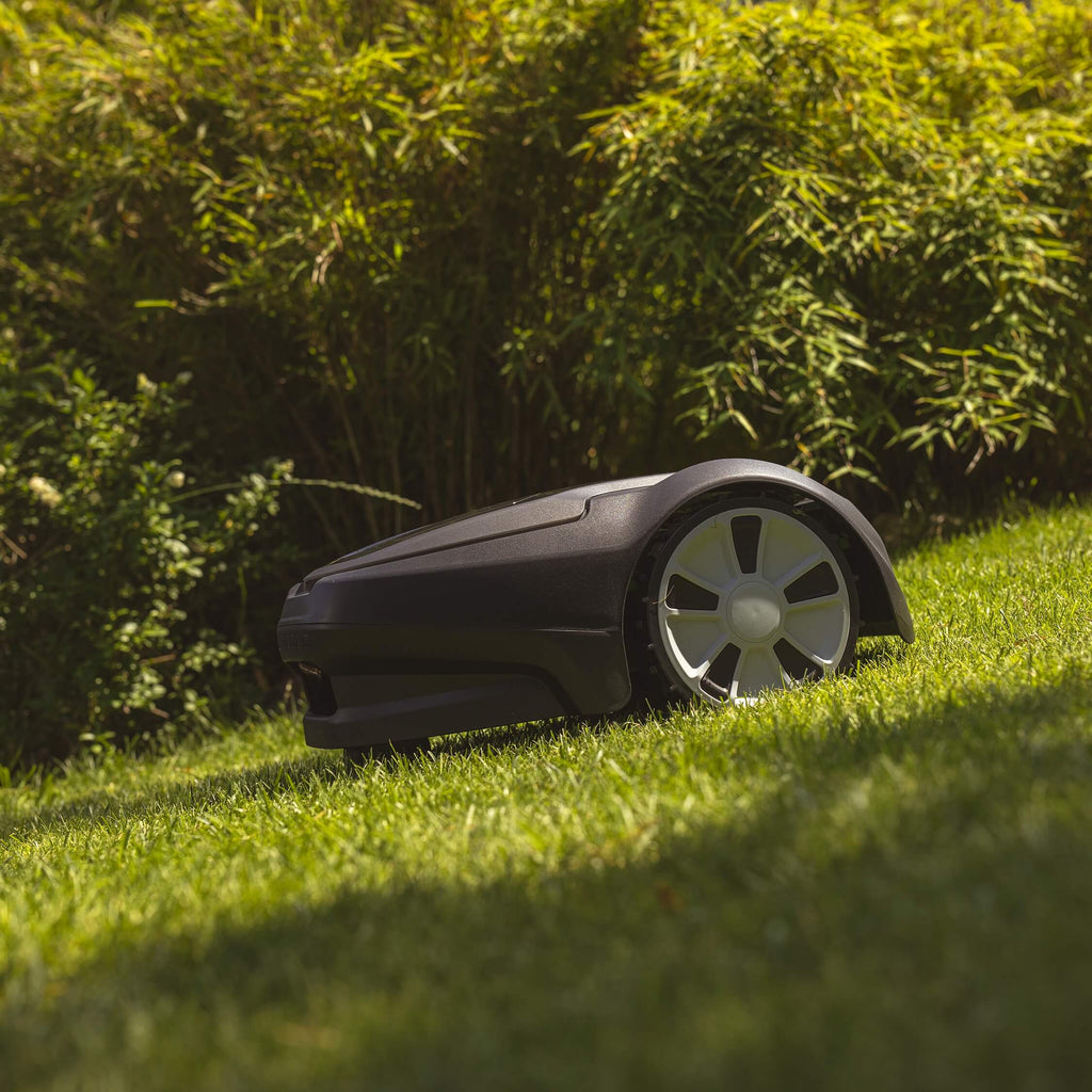 Optimow®4 Robotic Lawn Mower